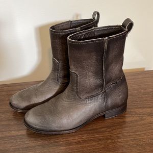 Frye Cara Boots
